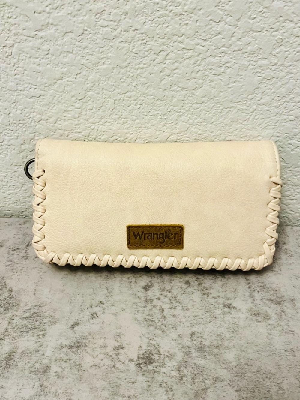 Wrangler Cream Whipstitched Leather Clutch